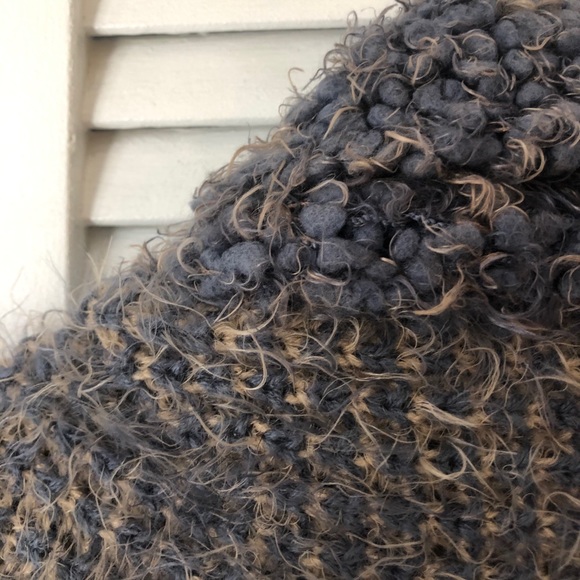 Simply Noelle Honeycomb Knit Reversible Cardigan - Picture 4 of 6